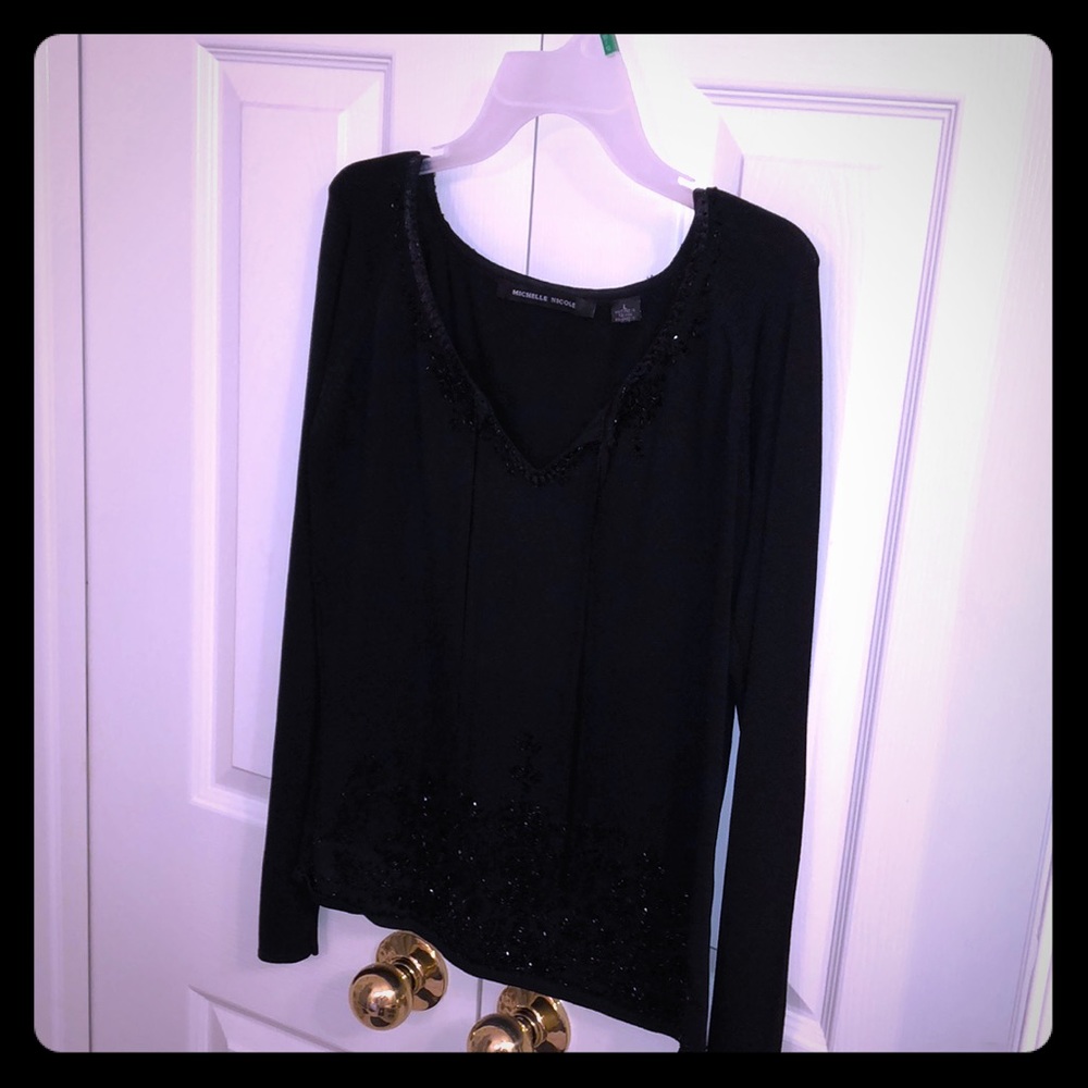 Elegant black sweater